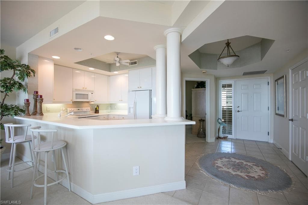 430 Cove Tower DR # 1202, NAPLES FL 34110-4