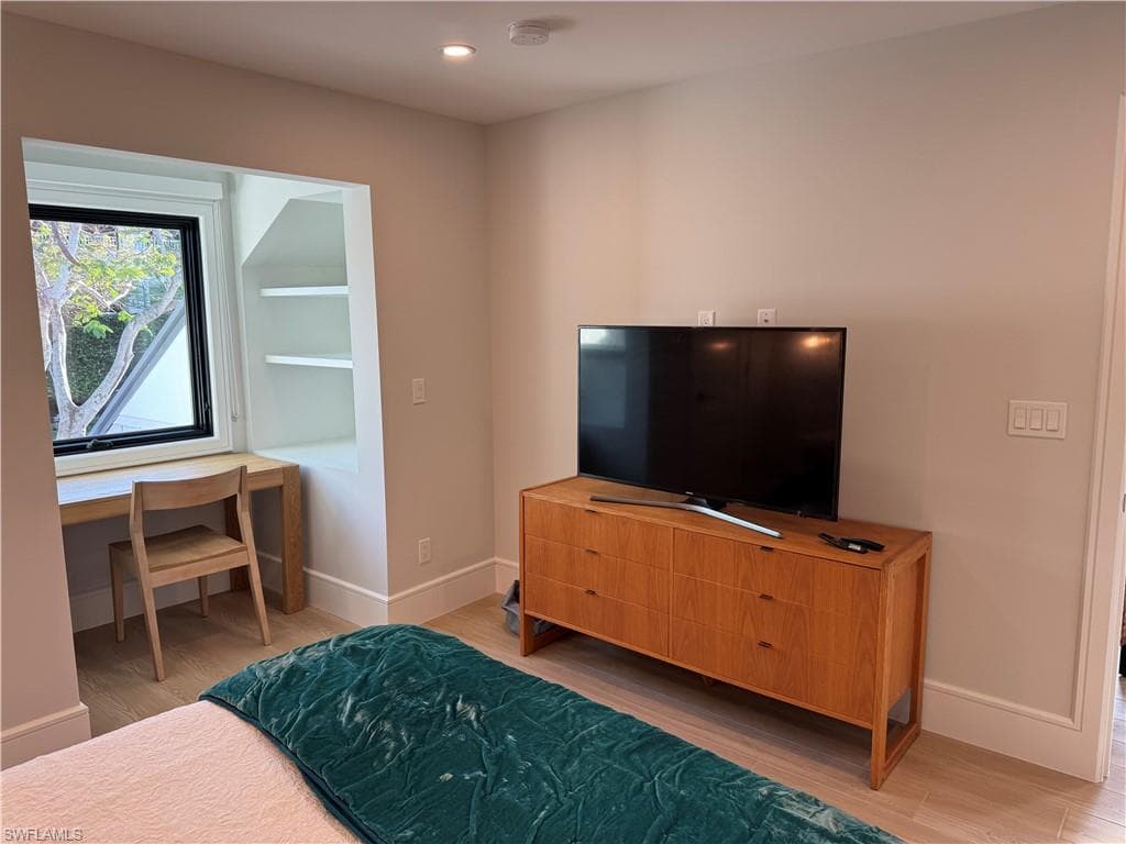 787 4th AVE S, NAPLES FL 34102-14