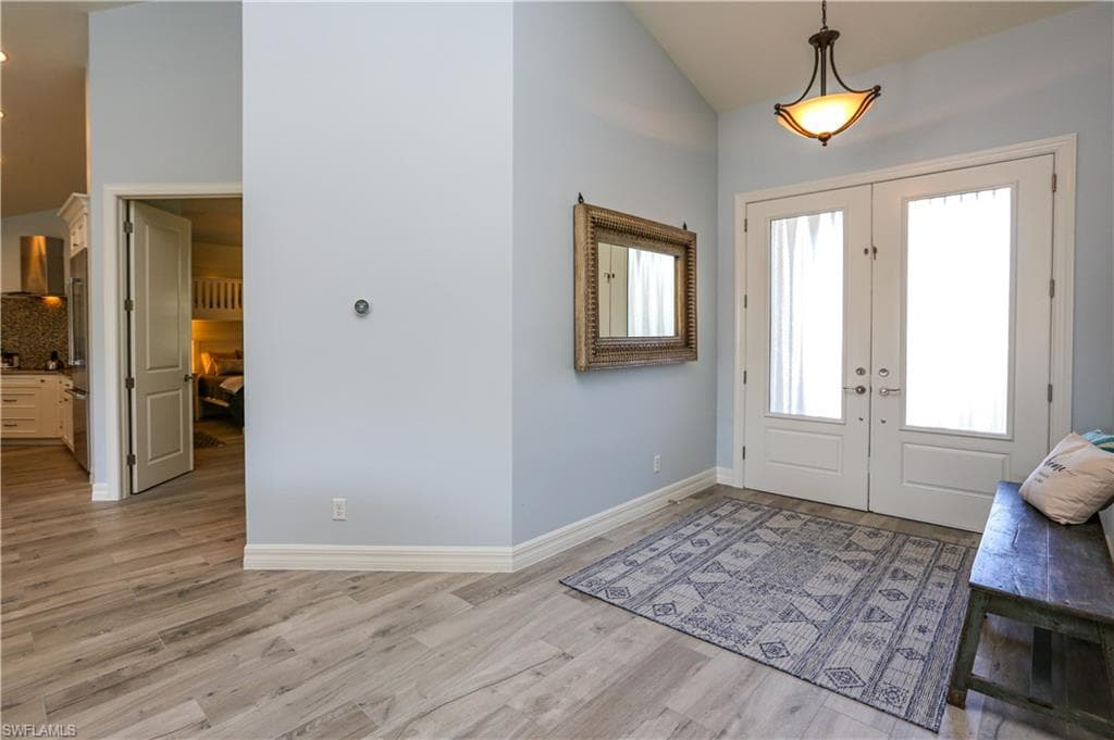 1480 Curlew AVE, NAPLES FL 34102-41