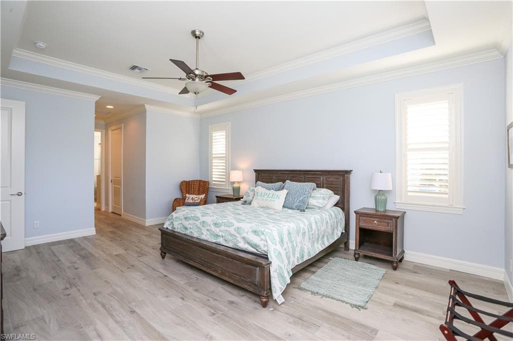 1480 Curlew AVE, NAPLES FL 34102-15