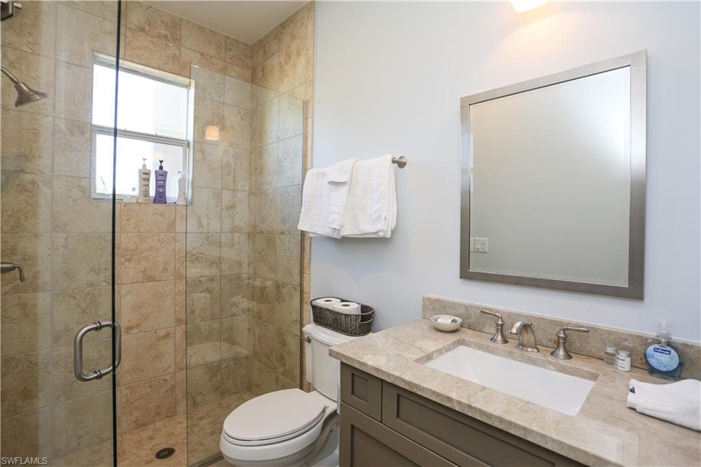 1480 Curlew AVE, NAPLES FL 34102-33