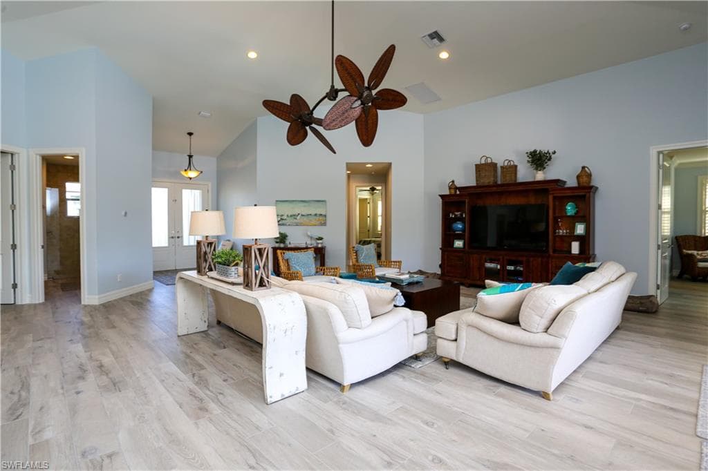 1480 Curlew AVE, NAPLES FL 34102-30