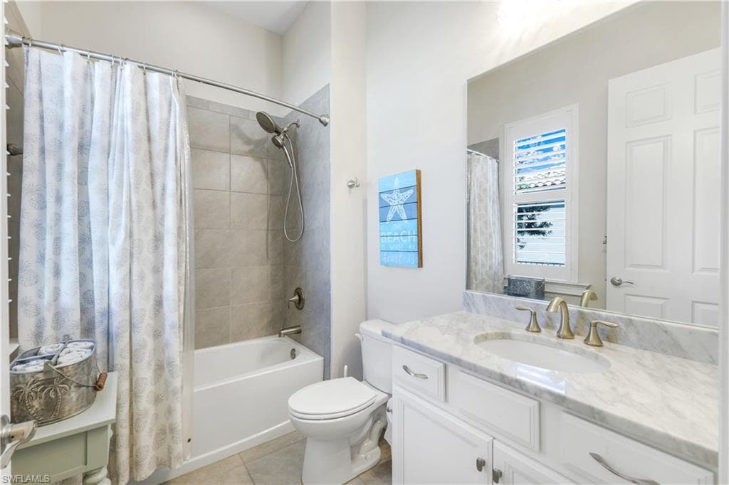 1456 Mockingbird DR, NAPLES FL 34120-26