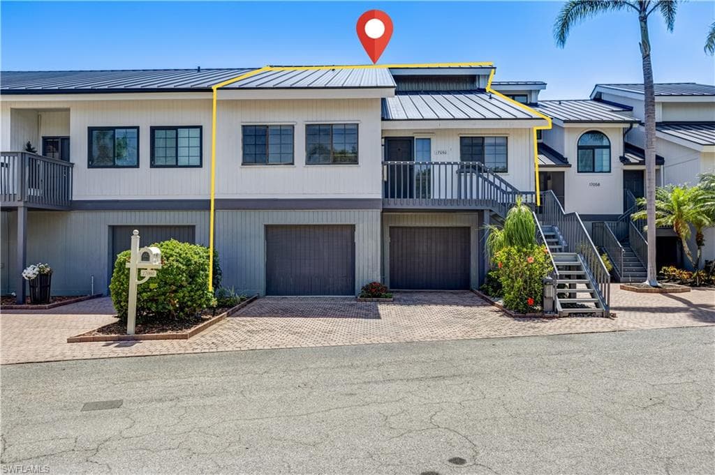 17060 Marina Cove LN, FORT MYERS FL 33908-33