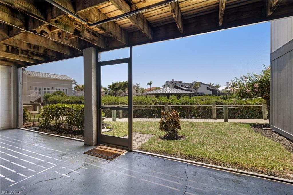 17060 Marina Cove LN, FORT MYERS FL 33908-38