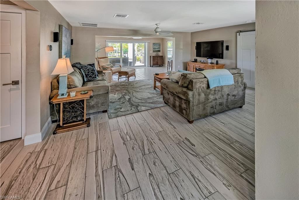 1540 Curlew AVE, NAPLES FL 34102-2