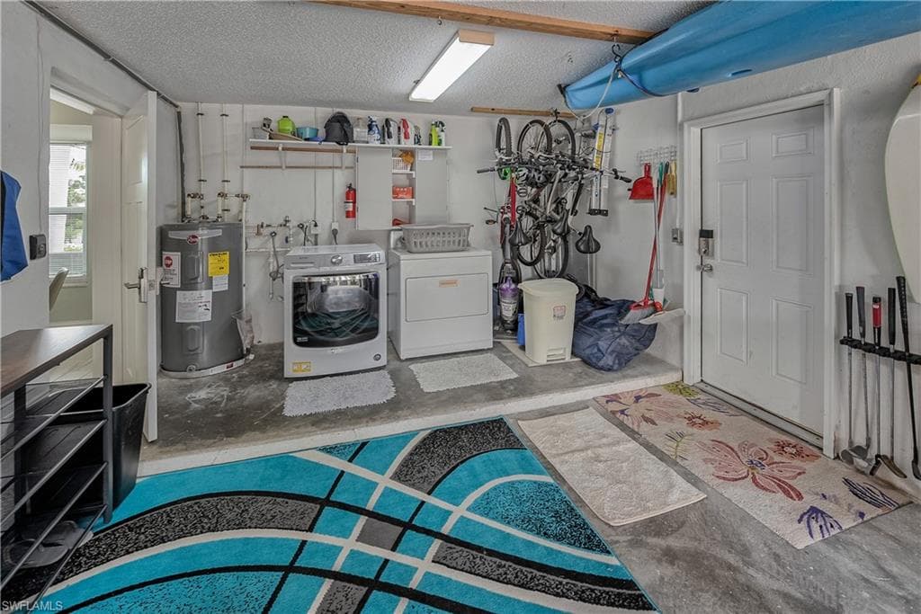 1540 Curlew AVE, NAPLES FL 34102-18