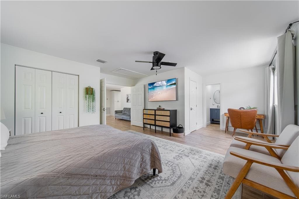 1300 Hilltop DR, NAPLES FL 34103-19