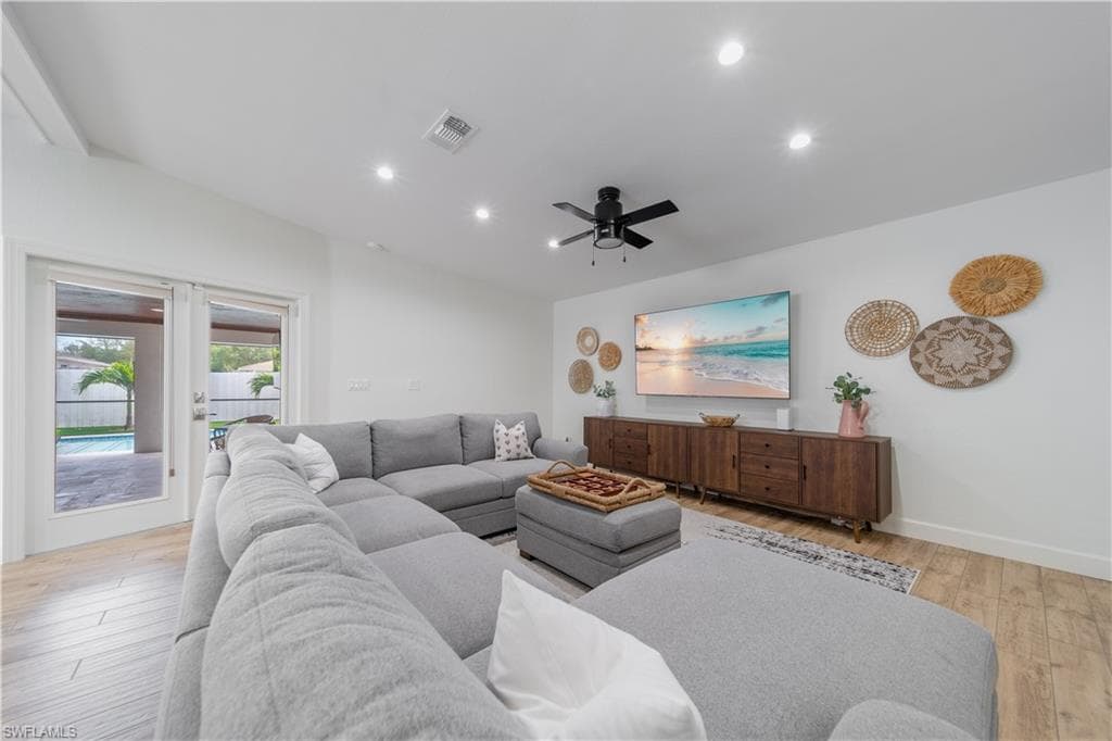 1300 Hilltop DR, NAPLES FL 34103-14