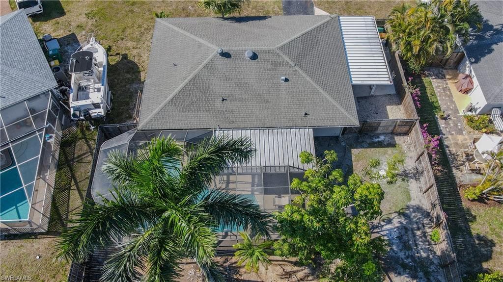 2564 Poinciana ST, NAPLES FL 34105-22