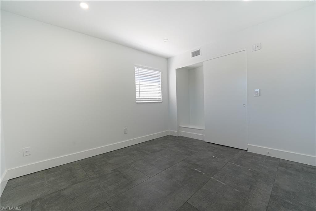 2564 Poinciana ST, NAPLES FL 34105-13