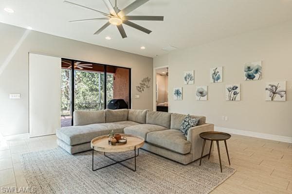 3471 Pacific DR, NAPLES FL 34119-5