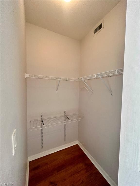 1141 Van Loon Commons CIR # 204, CAPE CORAL FL 33909-26