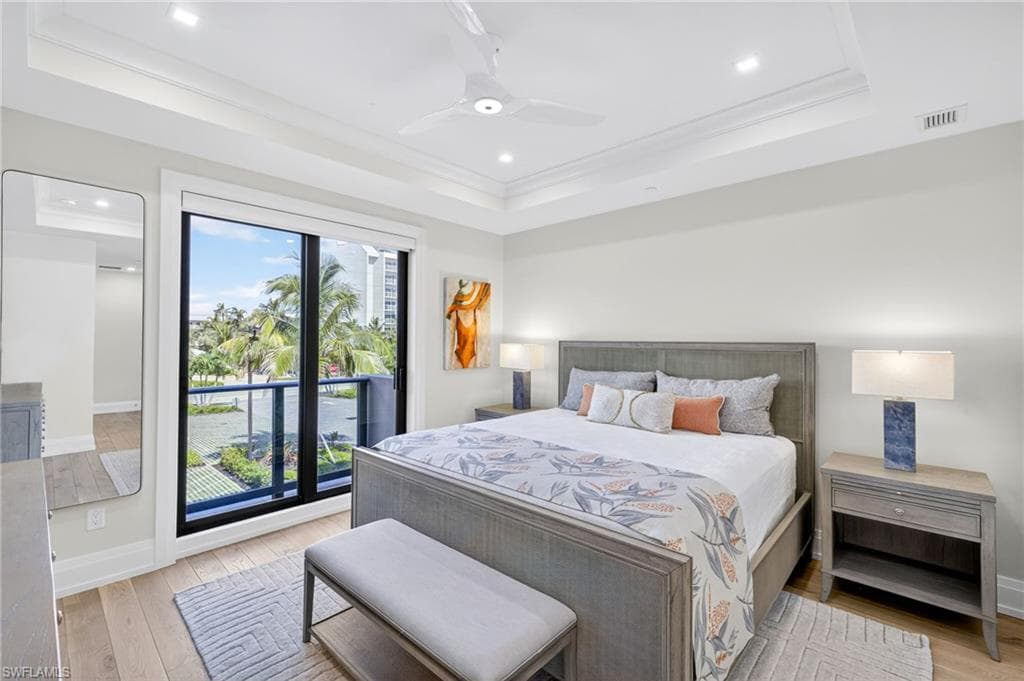 1820 Gulf Shore BLVD N 202-21