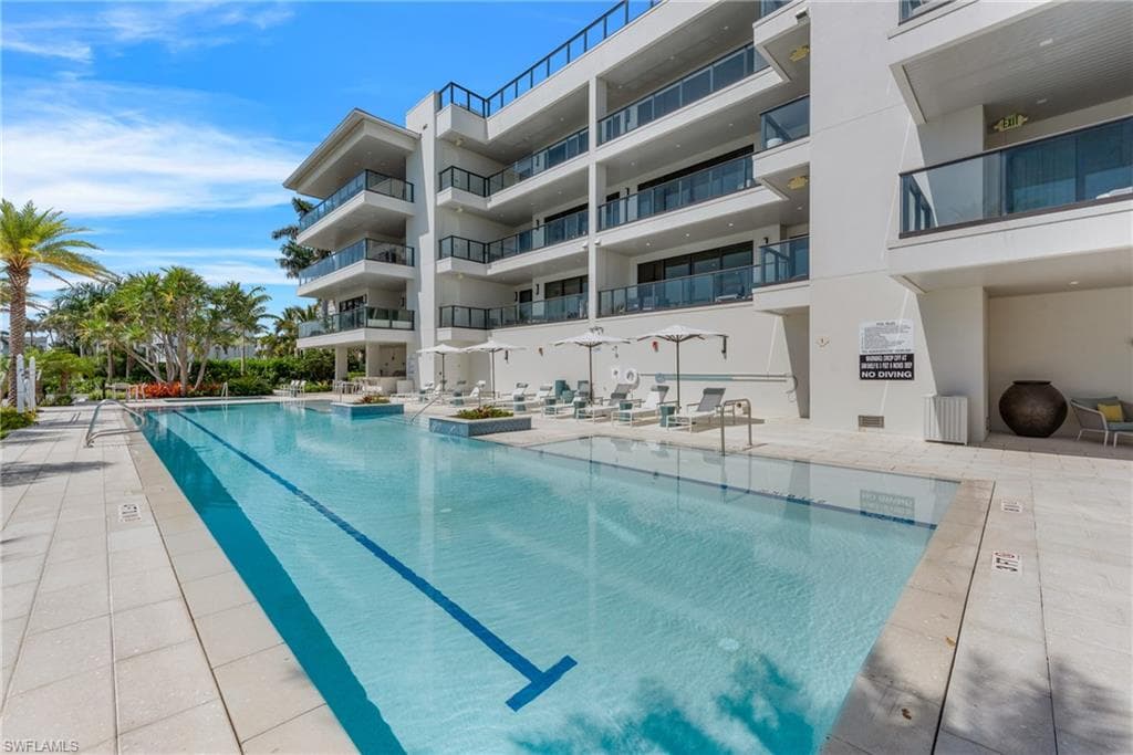 1820 Gulf Shore BLVD N 202-35
