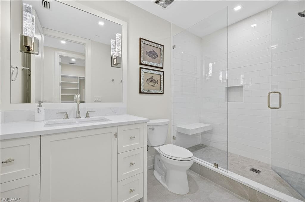 1820 Gulf Shore BLVD N 202-23