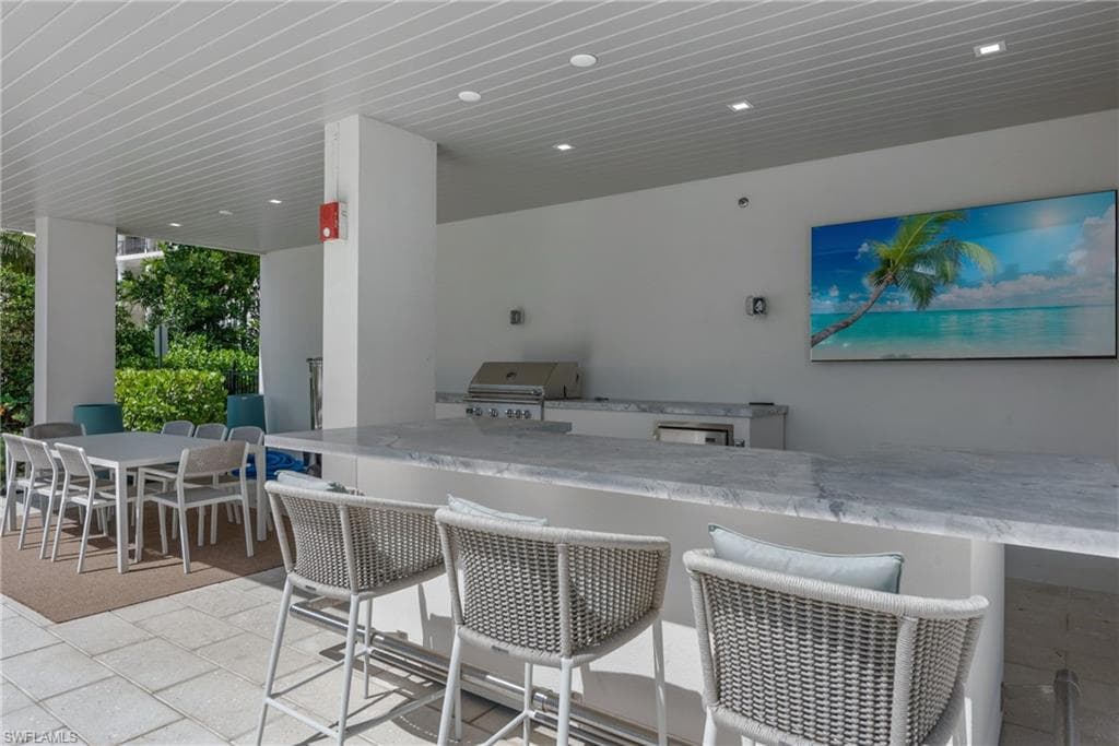 1820 Gulf Shore BLVD N 202-44