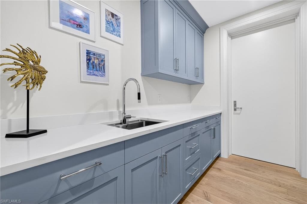 1820 Gulf Shore BLVD N 202-30