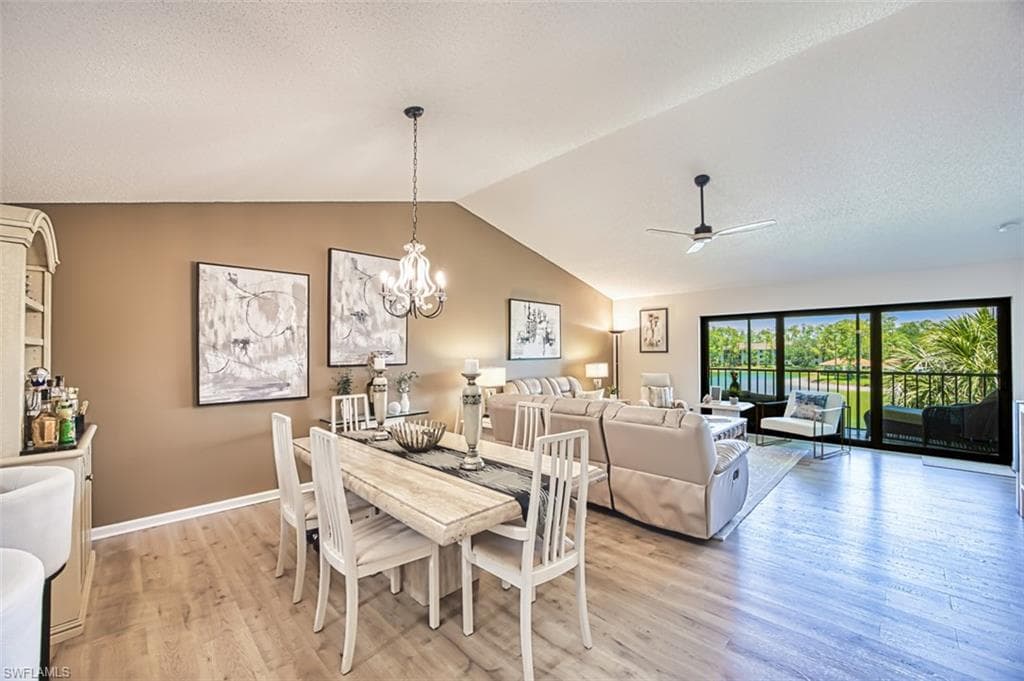 5708 Deauville CIR # J305, NAPLES FL 34112-9