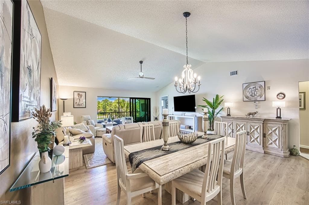 5708 Deauville CIR # J305, NAPLES FL 34112-10