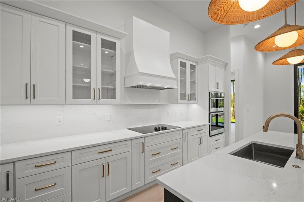 25400 Divot DR, BONITA SPRINGS FL 34135-9