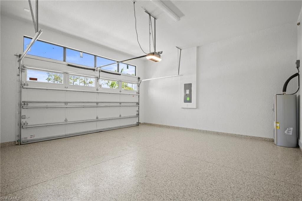25400 Divot DR, BONITA SPRINGS FL 34135-30