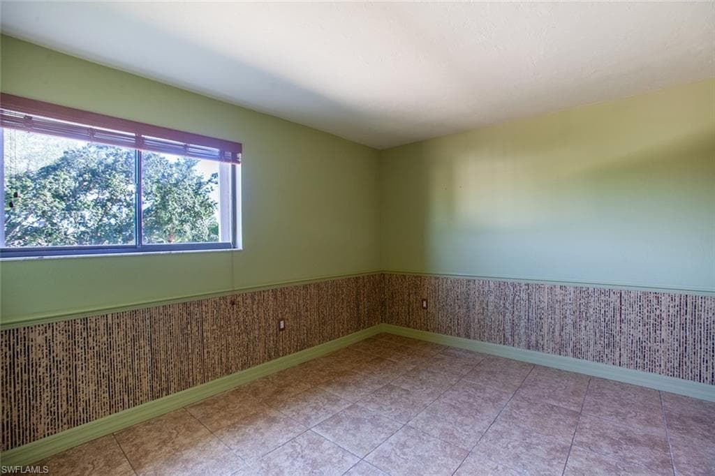 2121 Collier AVE # 316, FORT MYERS FL 33901-7