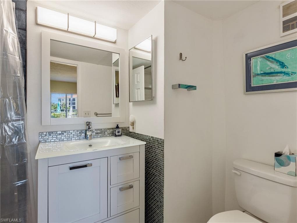 11921 Seabreeze Cove LN # 104, FORT MYERS FL 33908-23