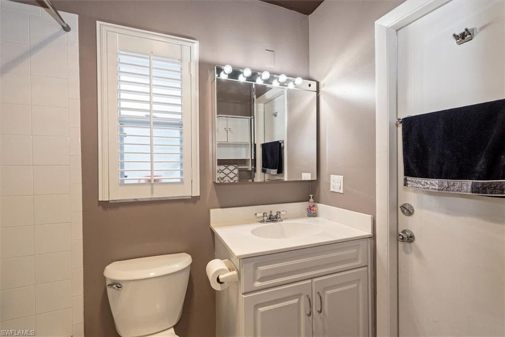 15261 Shamrock DR, FORT MYERS FL 33912-26