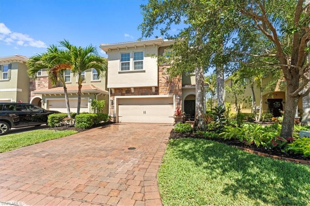 25242 Cordera Point DR, BONITA SPRINGS FL 34135-33
