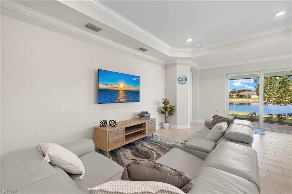 309 Spiaggio CT, NAPLES FL 34114-4