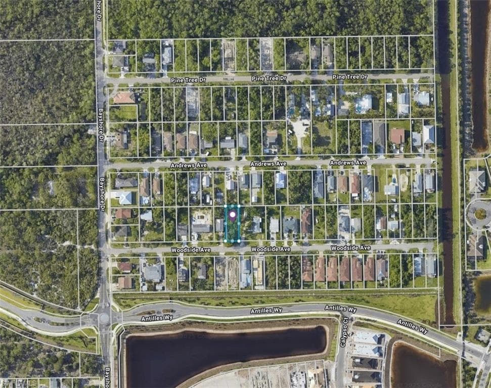 3045 Woodside AVE, NAPLES FL 34112-1