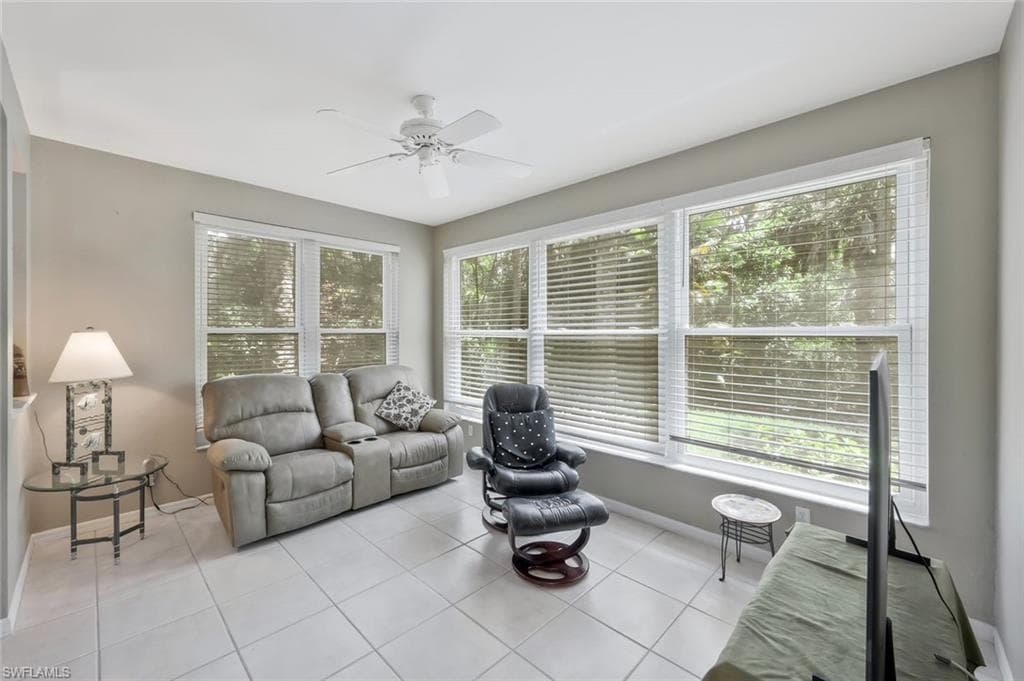 1340 Charleston Square DR # 101, NAPLES FL 34110-3
