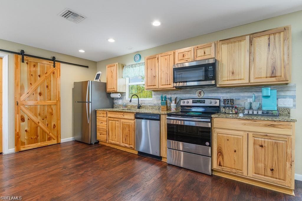 2916 9th ST SW, LEHIGH ACRES FL 33976-12