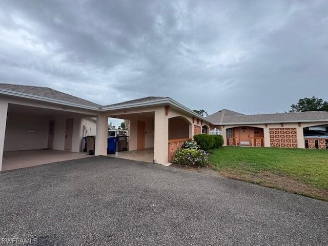 323 Dania ST, LEHIGH ACRES FL 33936-16