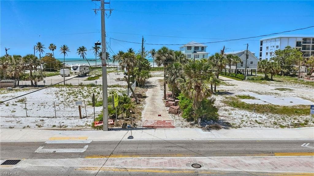 2686 Estero BLVD, FORT MYERS BEACH FL 33931-1