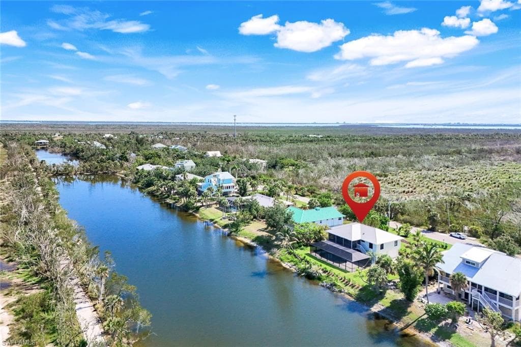 647 Rabbit RD, SANIBEL FL 33957-41
