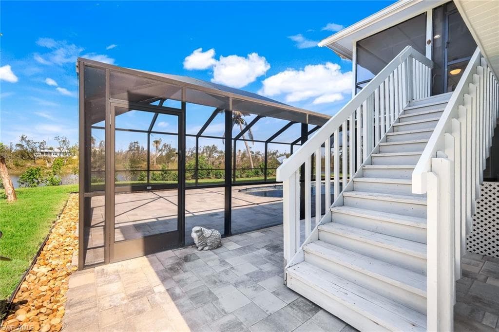 647 Rabbit RD, SANIBEL FL 33957-4