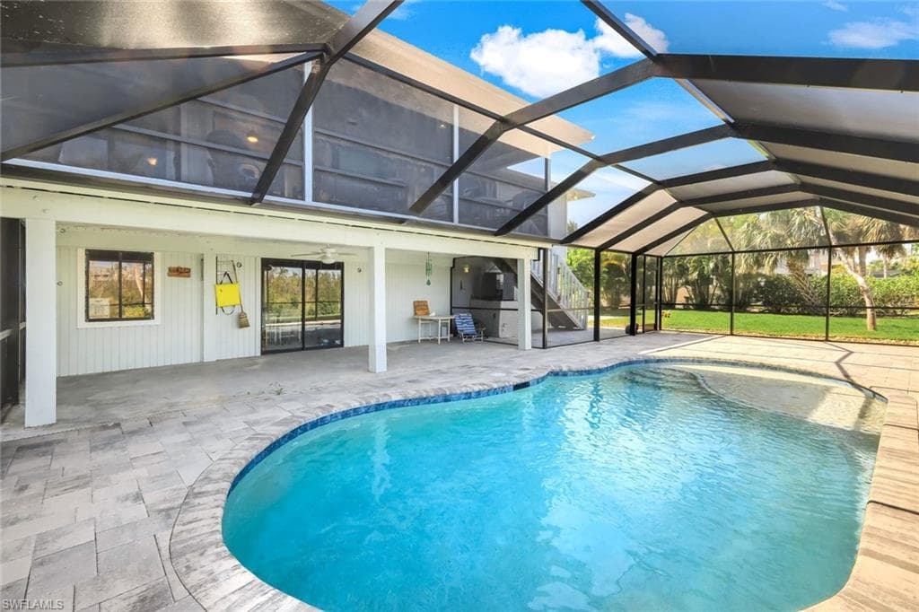 647 Rabbit RD, SANIBEL FL 33957-36