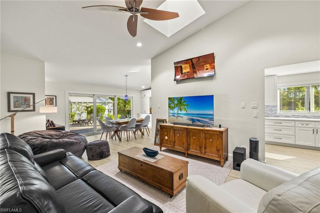 5610 Sundown Harbor CT-5
