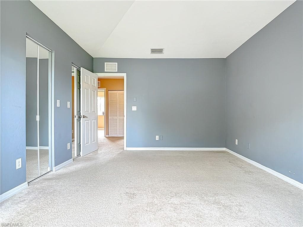 10013 Chiana CIR, FORT MYERS FL 33905-10