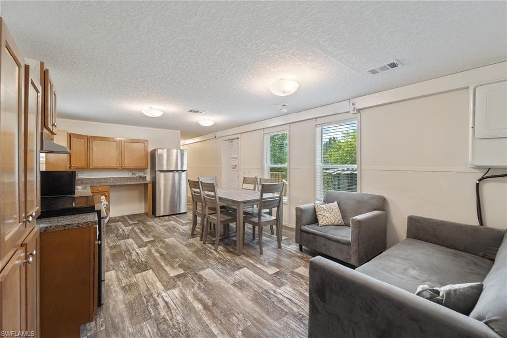 5545 State Road 29 S-3