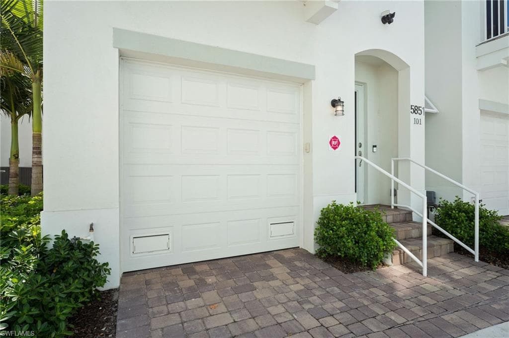 5851 Shell Cove DR 101A-1