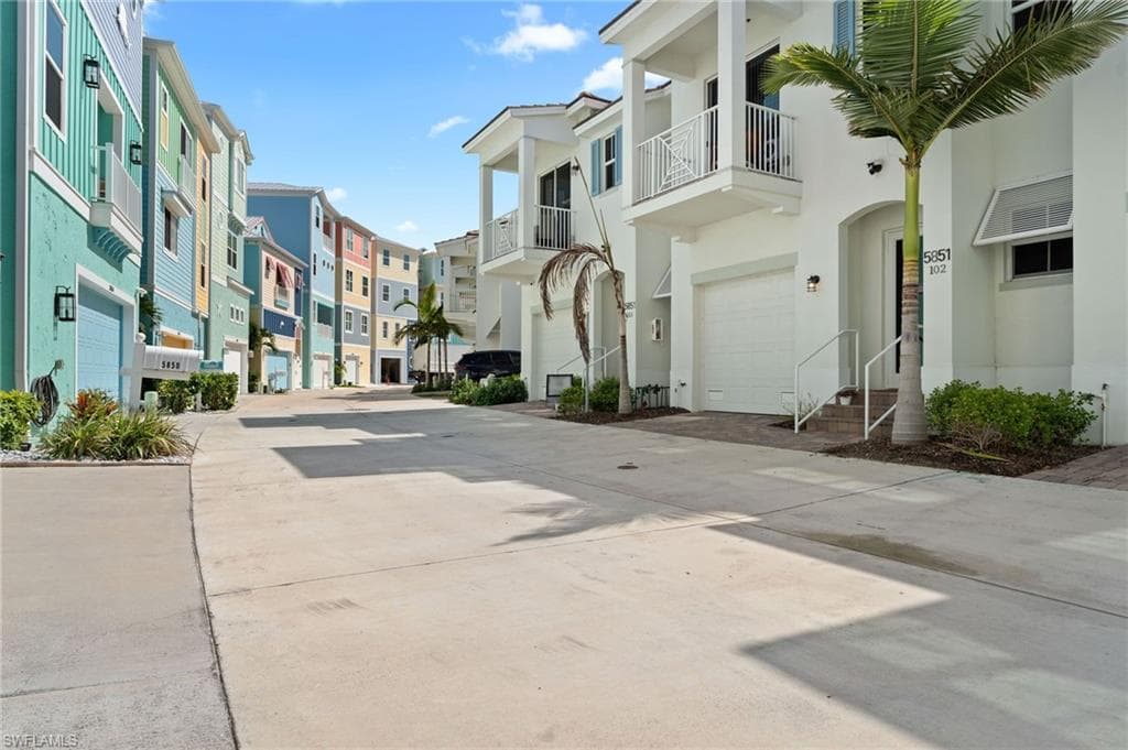 5851 Shell Cove DR 101A-32