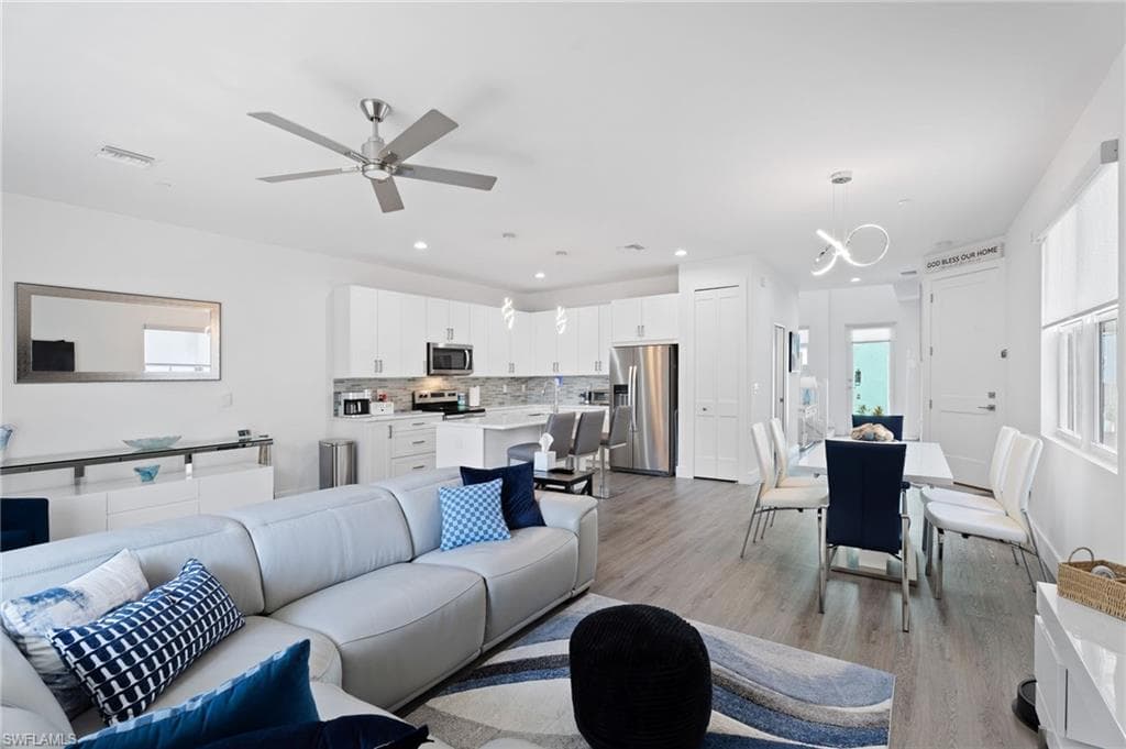 5851 Shell Cove DR 101A-3