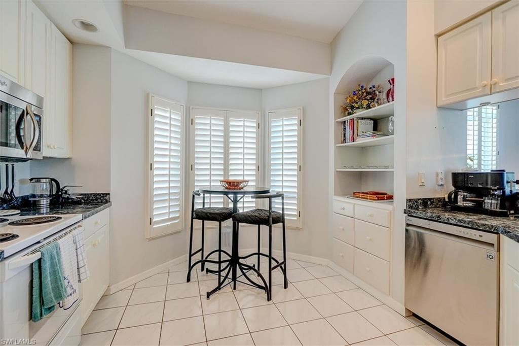 221 Lenell RD # 5A, FORT MYERS BEACH FL 33931-11