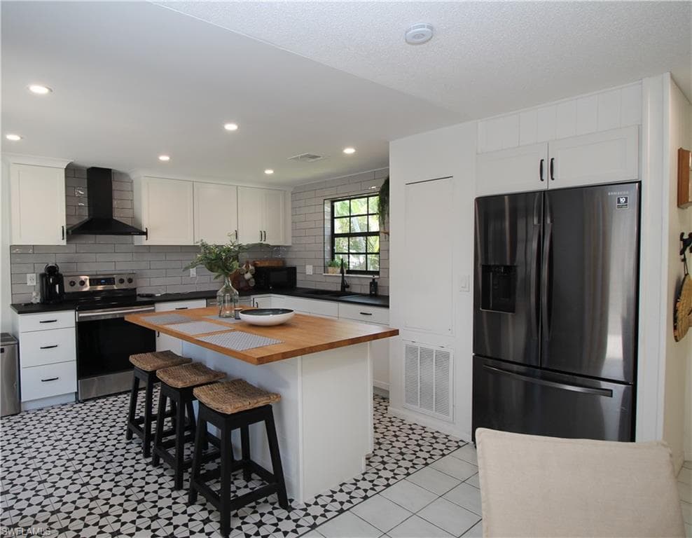 3799 Quails WALK, BONITA SPRINGS FL 34134-4