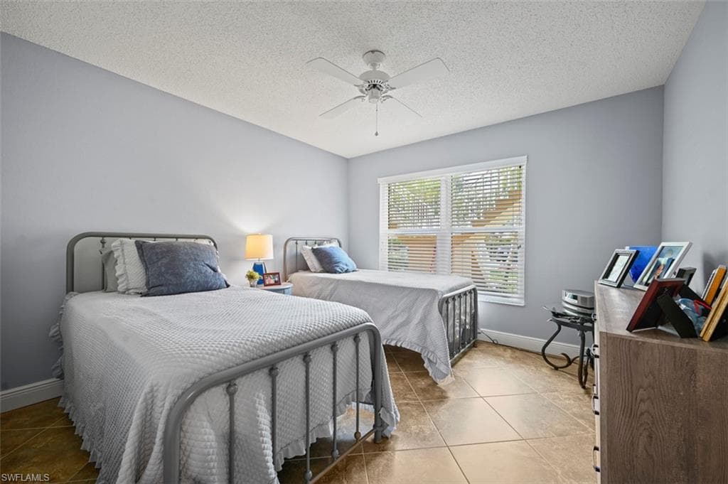 1210 Yesica Ann CIR # C105, NAPLES FL 34110-12