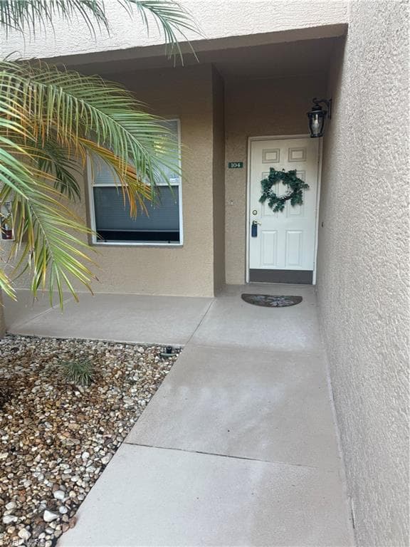 6670 Huntington Lakes CIR 104-1