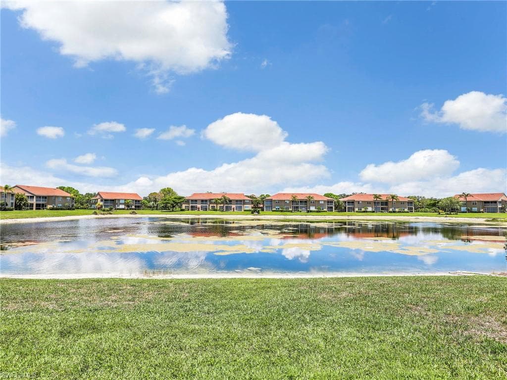 6670 Huntington Lakes CIR 104-30